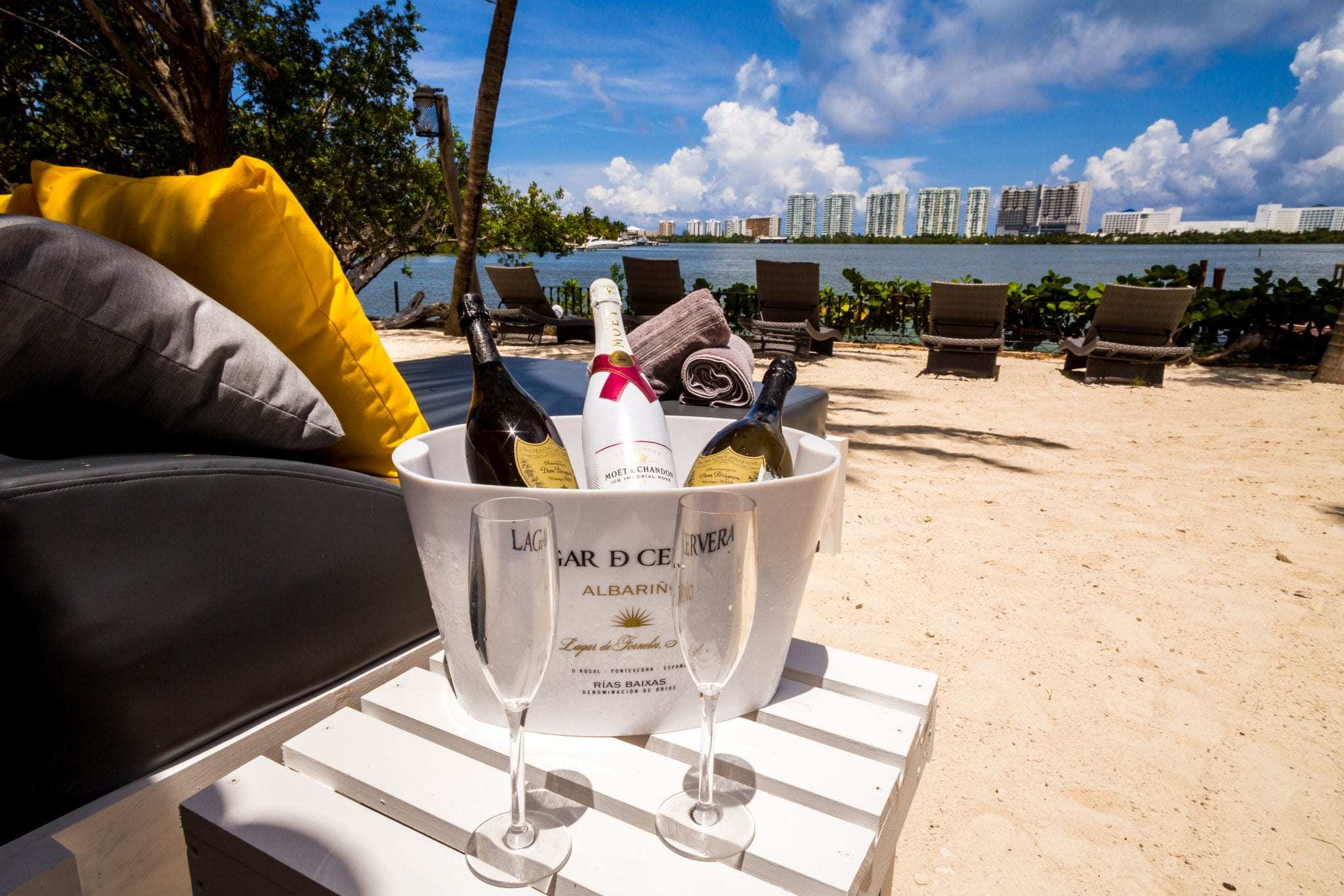 6 BR Mexican Mansion - Exterior - Lounging