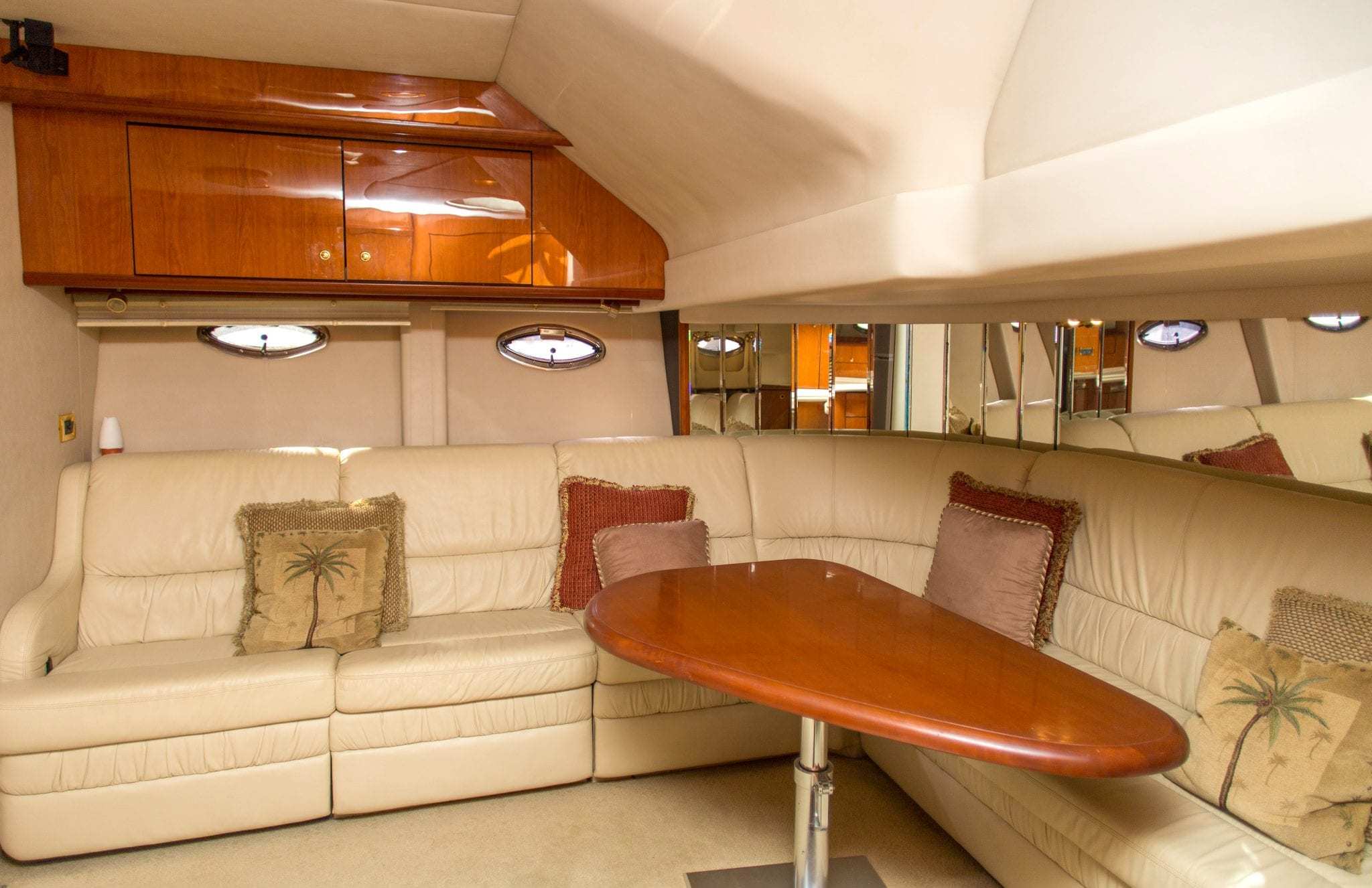 DJ Caribbean - Interior Cabin