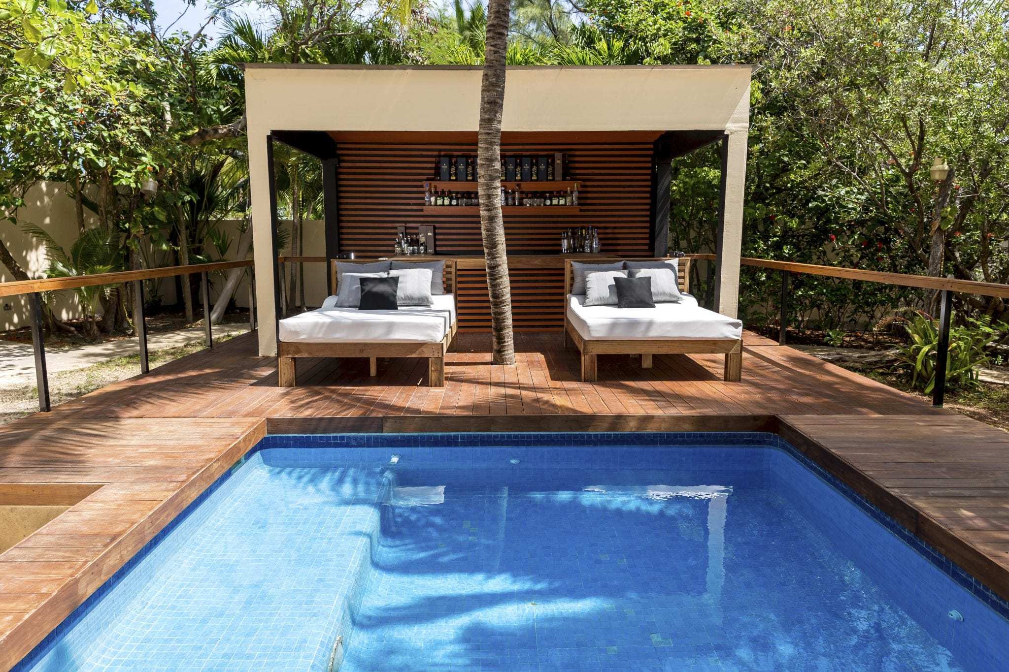 6 BR Mexican Mansion - Exterior - Pool