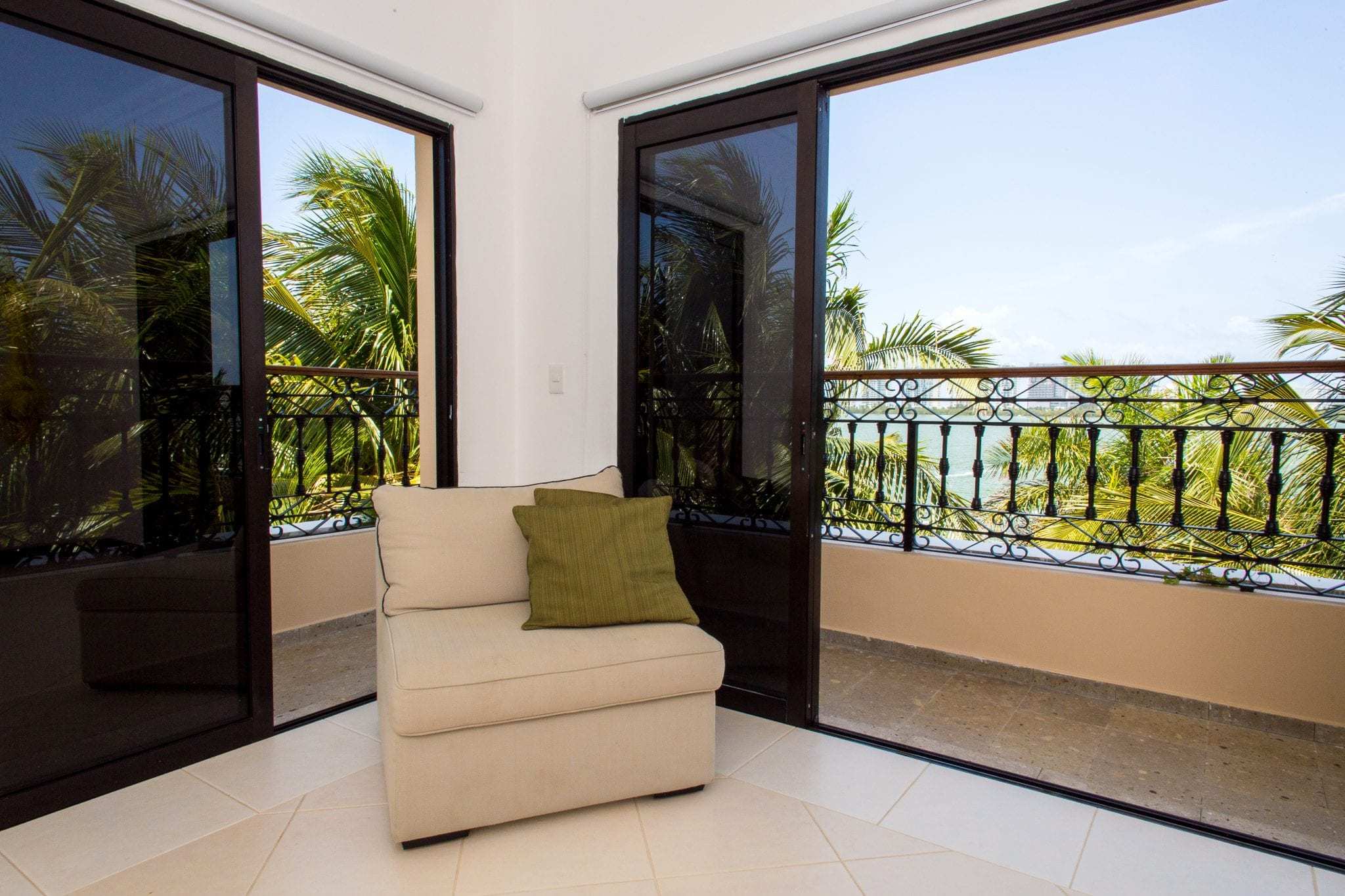 6 BR Mexican Mansion - Interior - Bedroom