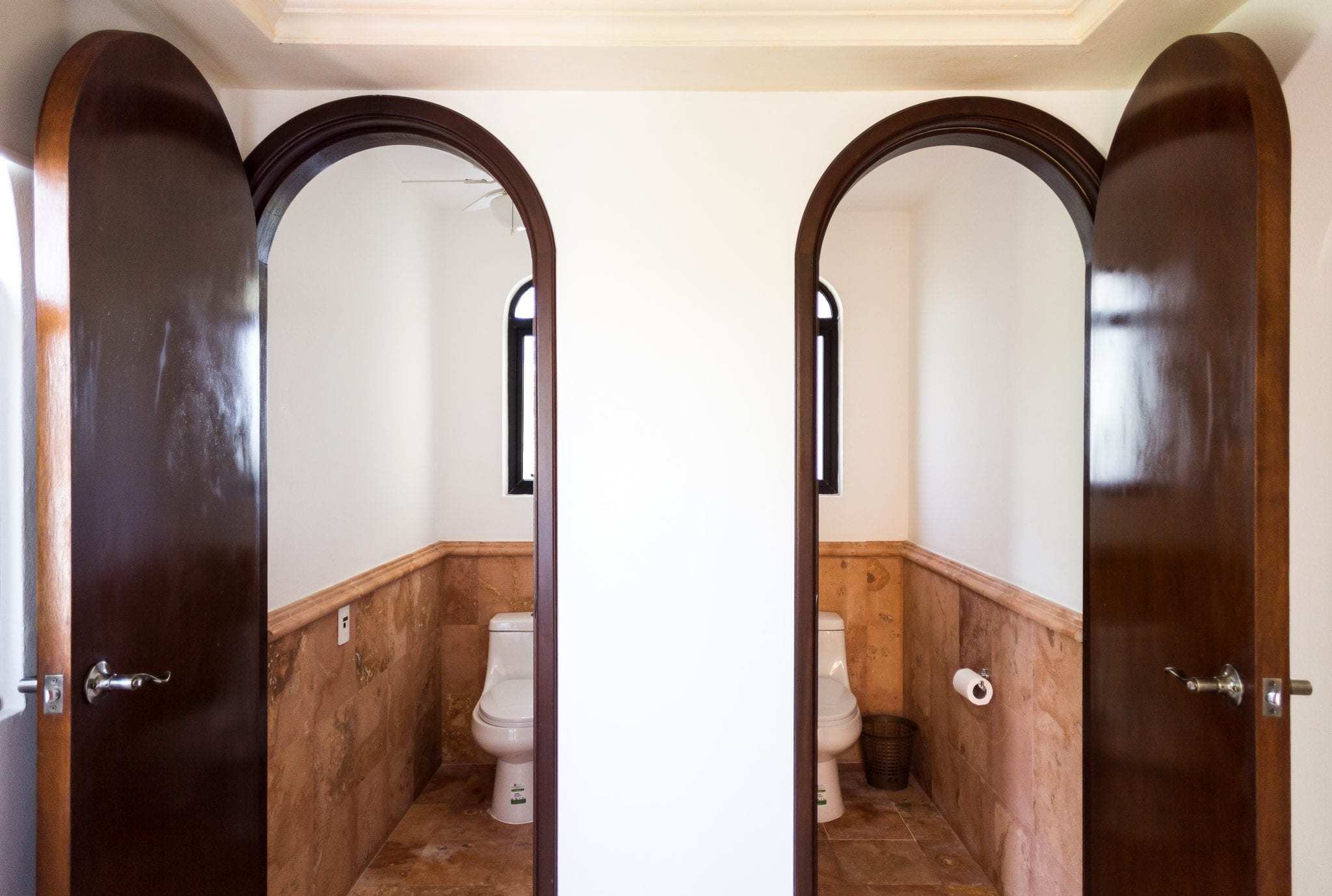 6 BR Mexican Mansion - Interior - Bath