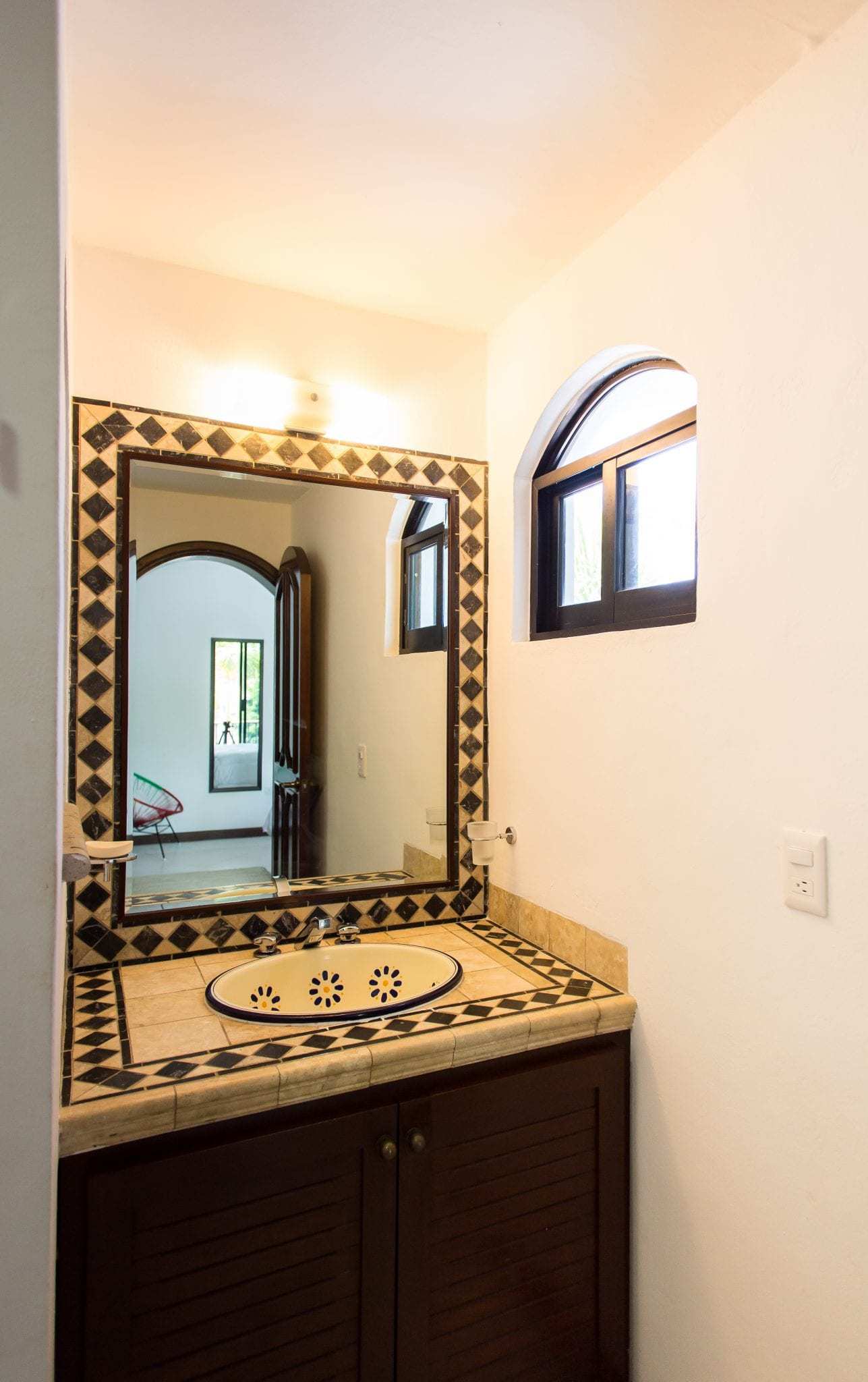 6 BR Mexican Mansion - Interior - Bath