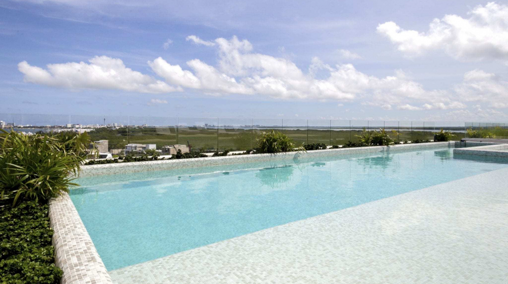 4 BR Modern RIVA Condo - Common Area - Pool