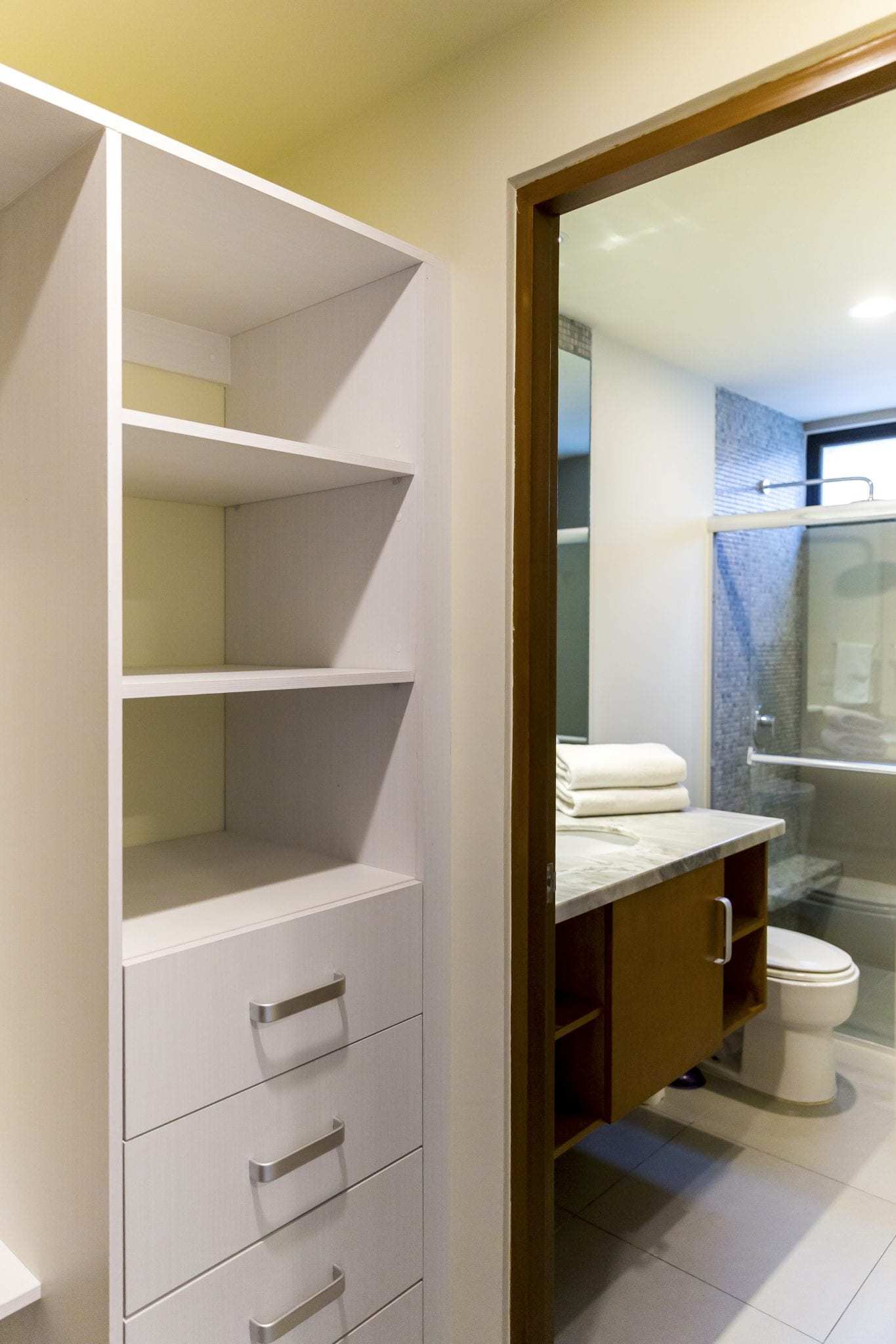 2 BR Lunada Condo — L-207 - Interior - Bath 1