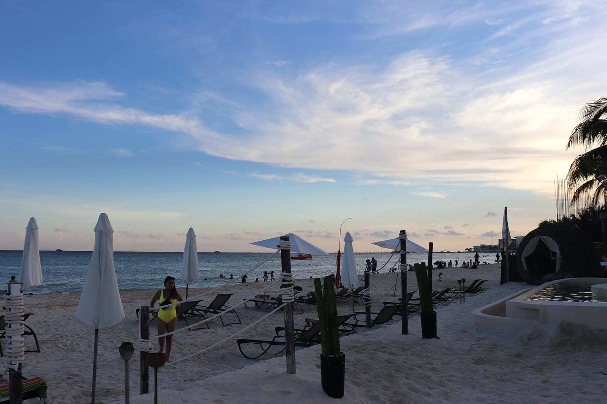 2 BR Studio One Condo — S1-202 - Common Area - Beach