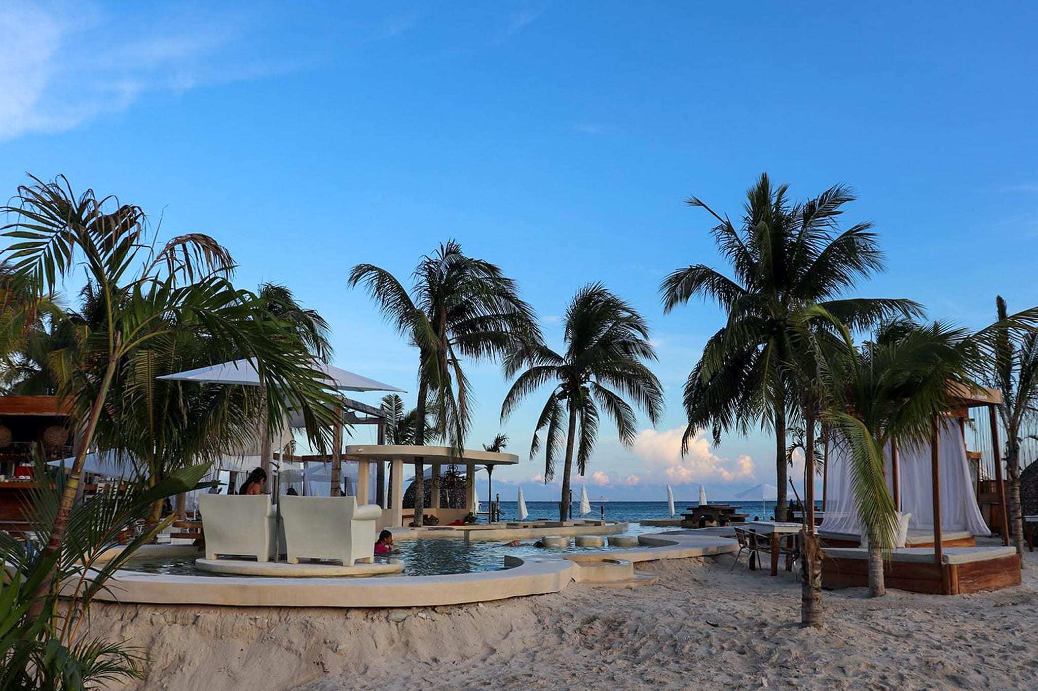 2 BR Studio One Condo — S1-202 - Common Area - Beach