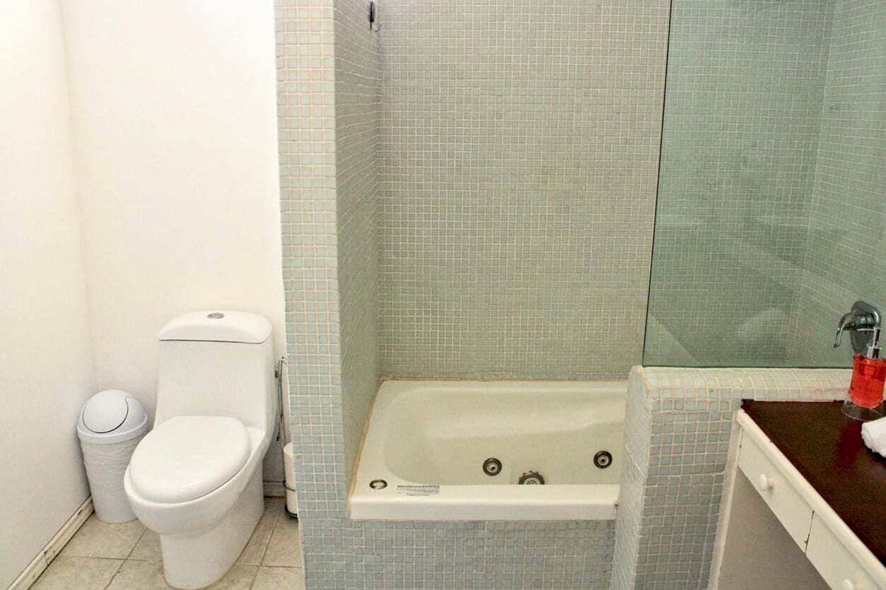 3 BR Mimi Villa - Bathroom