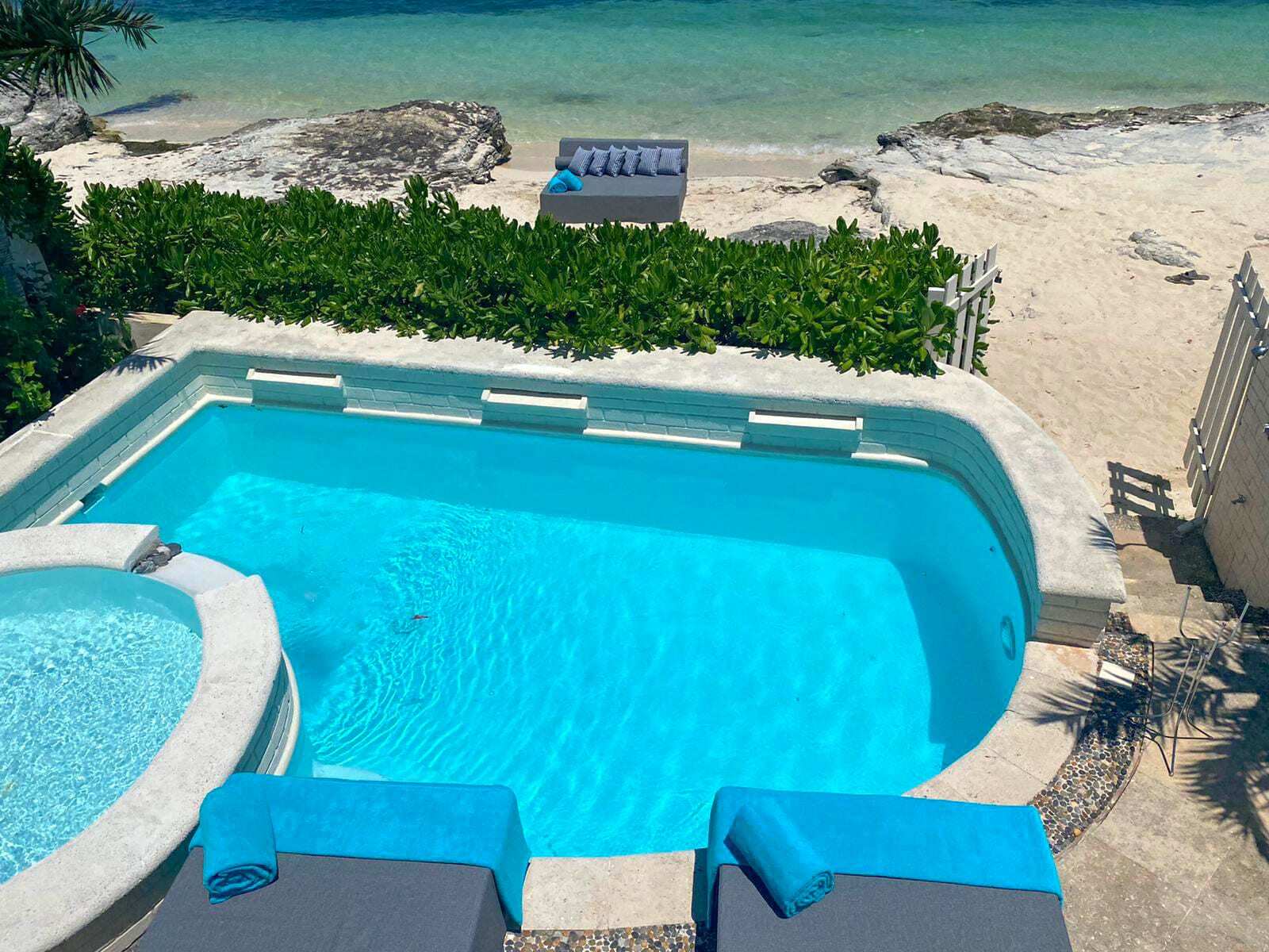 3 BR Mimi Villa - Exterior - Pool