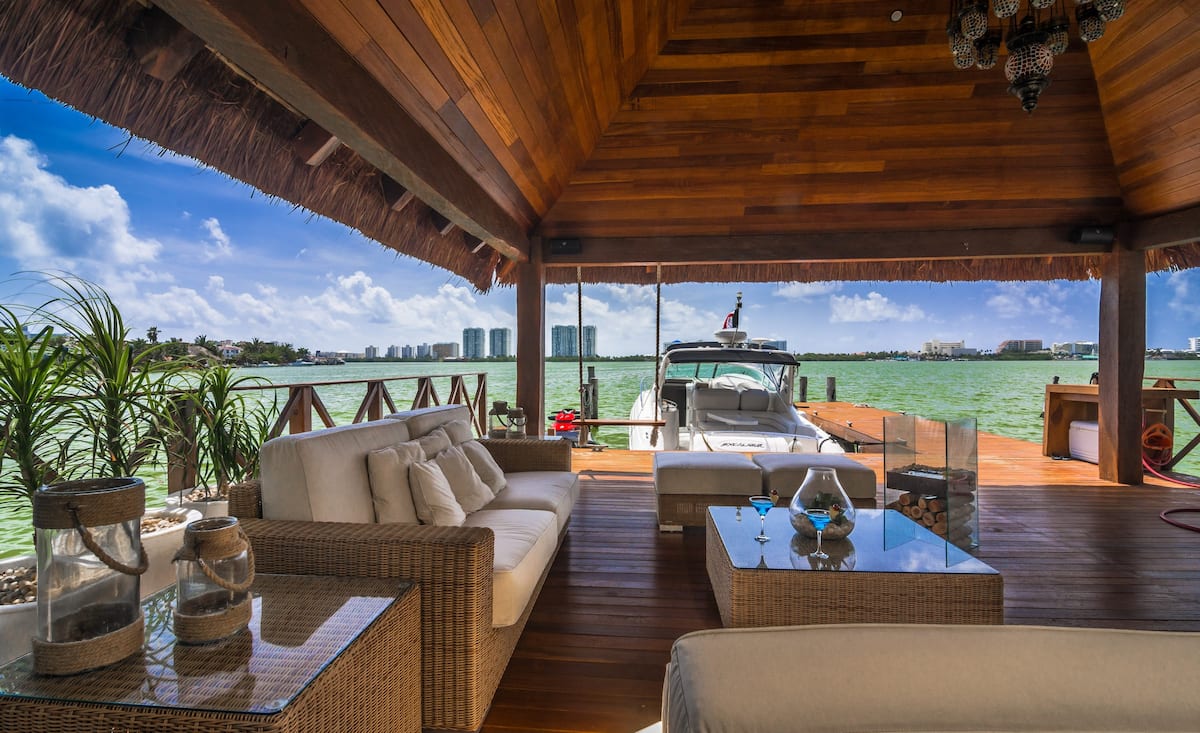 5 BR Villa Patron